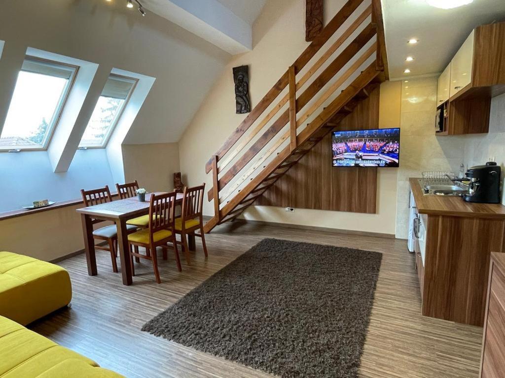 Gyulai Brill Apartman 外观 照片