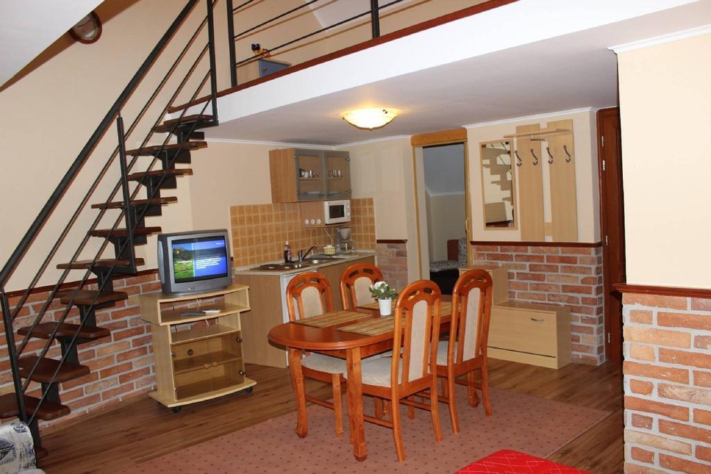 Gyulai Brill Apartman 客房 照片